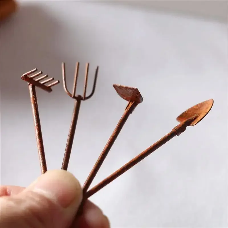 4Pcs/Pack Miniature Garden Too - Gardening Tools Combo recension och pris